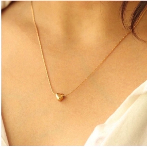 New! Madewell Gold Heart Pendant Necklace (1059) NWOT - Picture 2 of 4